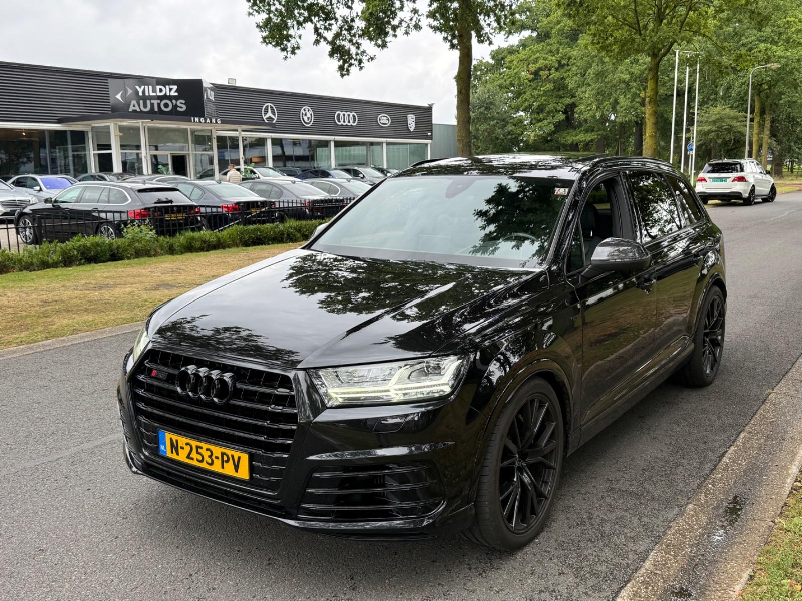 Audi SQ7 4.0 TDI Quattro/Panorama/HUD/Black Edition
