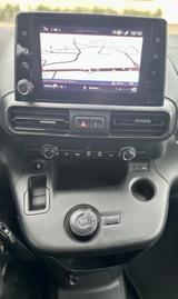 Citroën Berlingo BlueHDi 130 S&S FEEL PACK XL FEEL PACK - Citroën Berlingo Gebrauchtwagen in Stuttgart