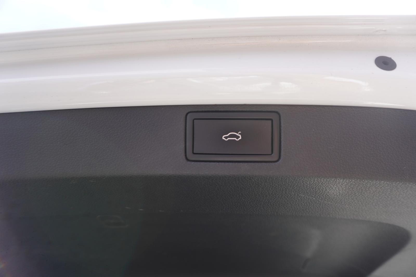 Skoda Scala 1.5 TSI Monte Carlo LED Navi ACC Panorama