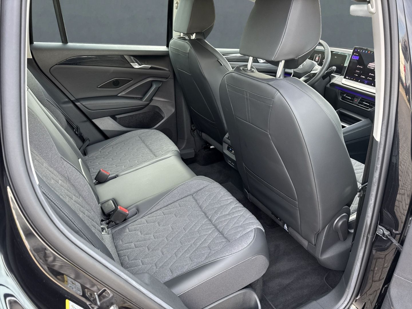 Tiguan 2.0 TDI Life HUD AHK-klappbar Navi digita