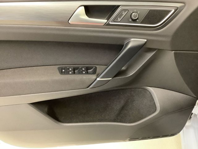 Golf Sportsvan Comfortline 1,0 l TSI 81 kW  LED,