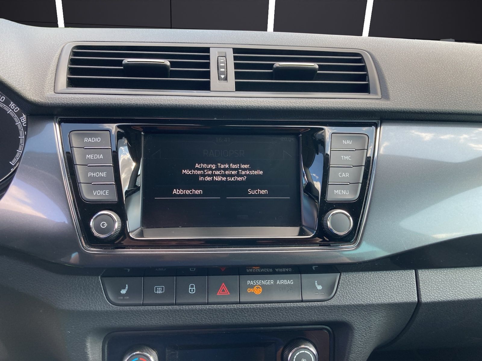 Fahrzeugabbildung SKODA Fabia Combi TSI Clever Best-off LED Navi GRA PDC