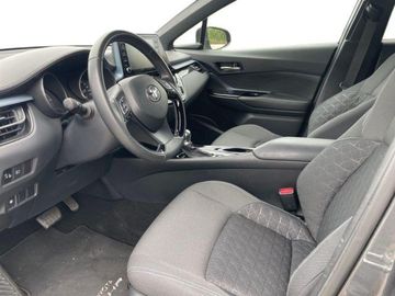 Toyota C-HR - 7
