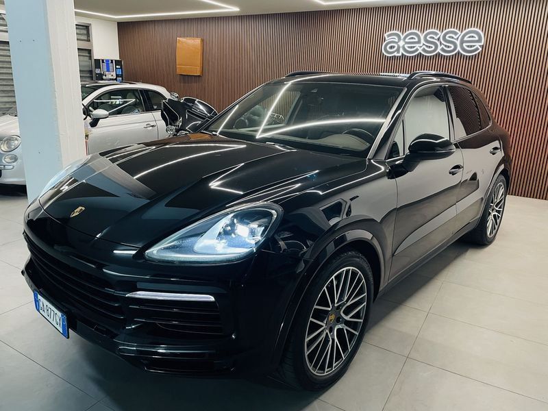 PORSCHE Porsche Cayenne 3.0 V6