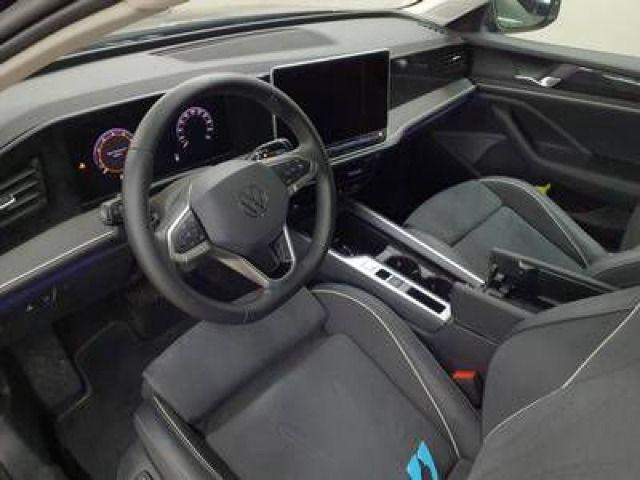 Volkswagen Passat 1.5 eTSI DSG Business Navi AHK LE, миниатюра 5