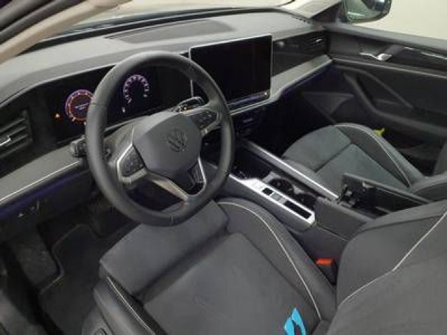 Volkswagen Passat Variant 1.5 eTSI DSG Business Navi AHK LE foto 5