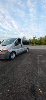 Renault trafic 1.9 diesel 9 Sitzen  tüv 20... - gebrauchte Renault Trafic aus dem Jahr 2003