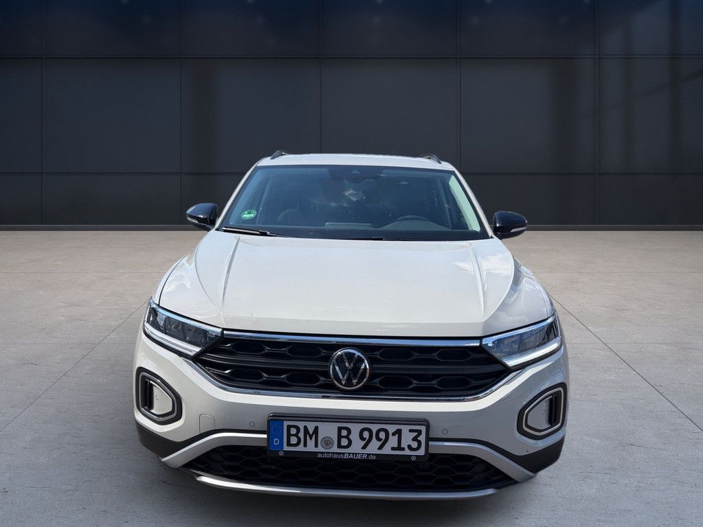 Volkswagen T-Roc Goal KLIMA PDC SHZ KAMERA NAVI AHK ACC LED imagem 2