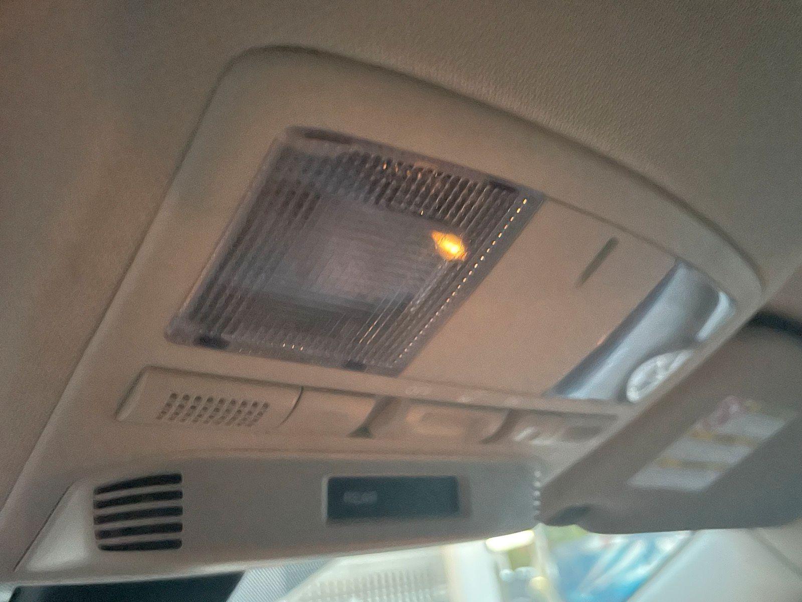 Mazda 2 2008 — photo 13
