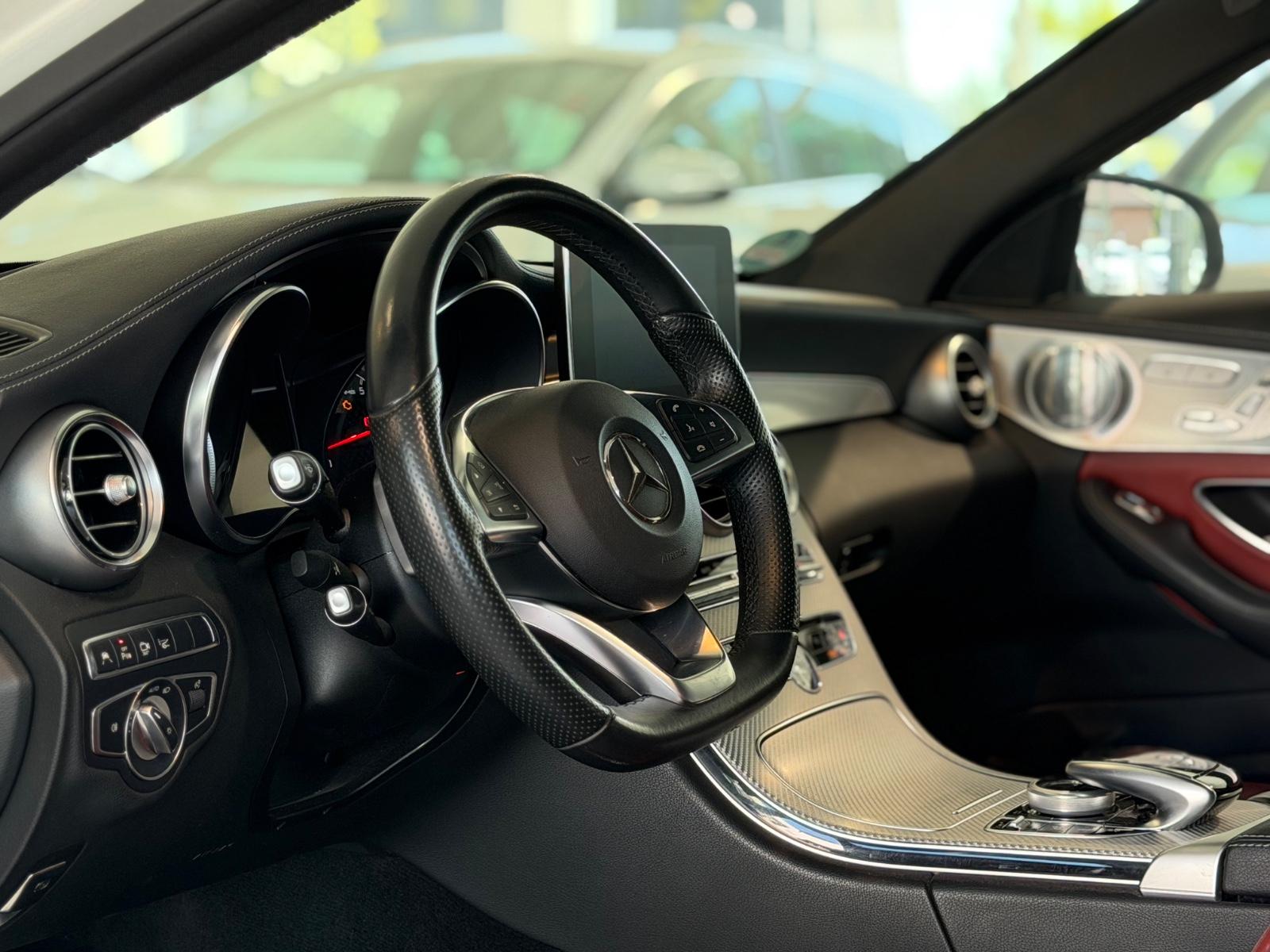 Mercedes-Benz C 43 AMG T 4MATIC*NAVI*360° *PANO *S-DACH *LED *