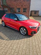 Audi A1 40 TFSI S tronic Sportback - - Audi A1 mit Benzin-Antrieb: Rot, Kleinwagen, 1.4