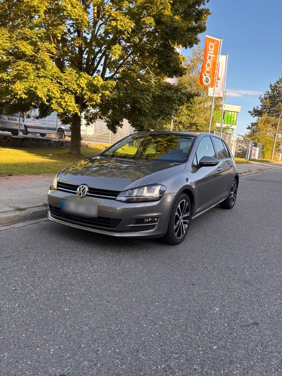 Image of Volkswagen Golf