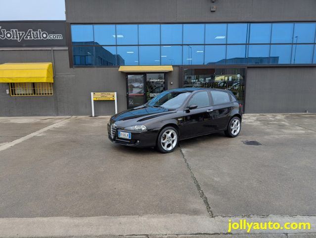 Alfa Romeo ALFA ROMEO 147 1.6 16V TS (105) 5 porte Moving