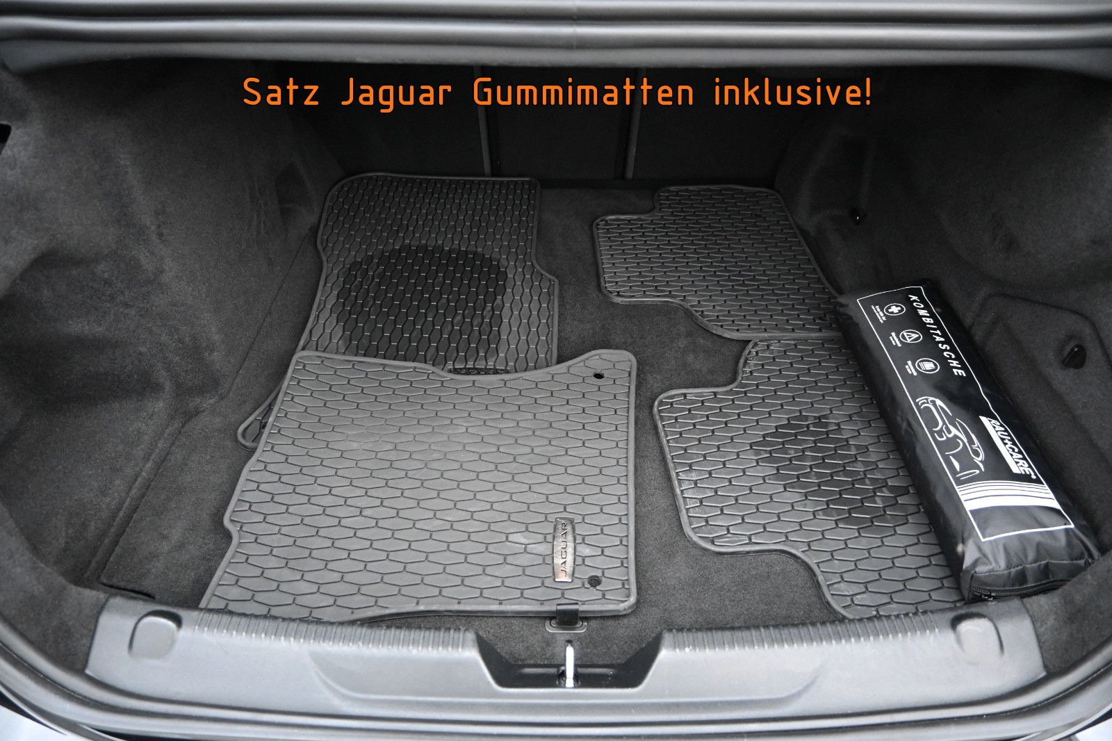 Fahrzeugabbildung Jaguar XE D200 R-DYNAMIC S AWD °HEAD-UP°KEYLESS°TECHNO°