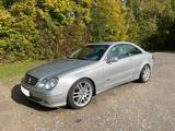 Mercedes-Benz CLK 500 ELEGANCE gepflegt - Mercedes-Benz CLK 500: Coupe