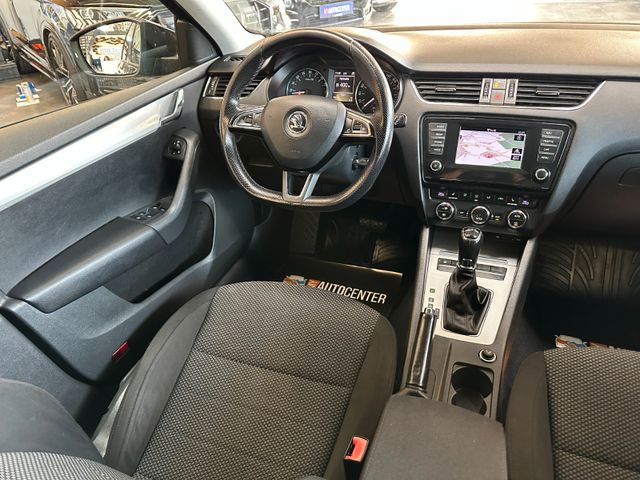 Skoda Octavia *2-ZONEN*SZHZ*NAVI*TEMPO*PDC*