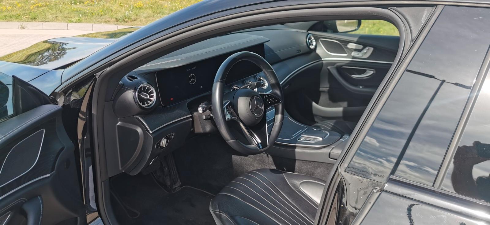 Mercedes-Benz CLS 220 d AMG Line