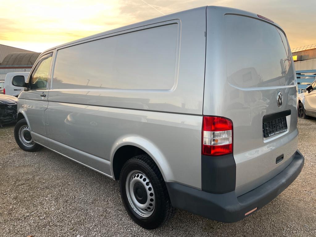 Volkswagen T5 Transporter
