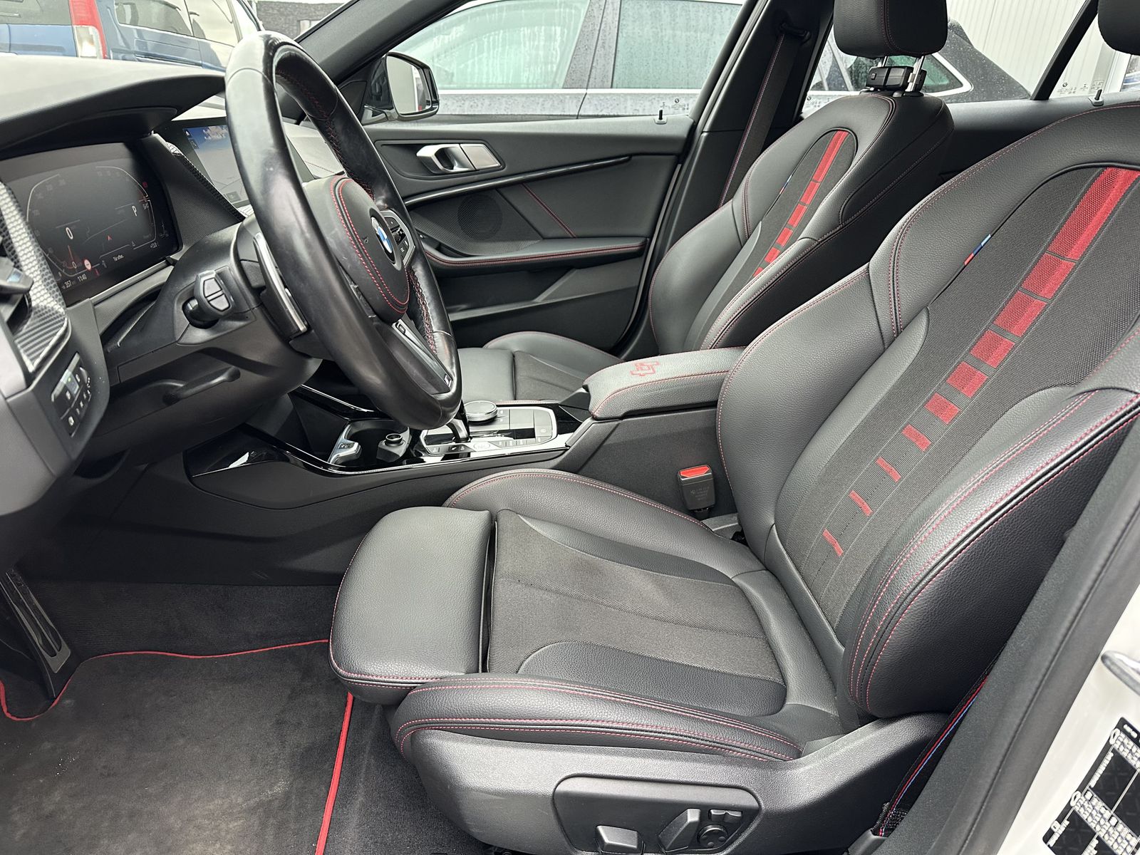 Fahrzeugabbildung BMW 128ti 5-Türer Sport-Aut. NAV+LED+ACC+MEMORY+18ZO