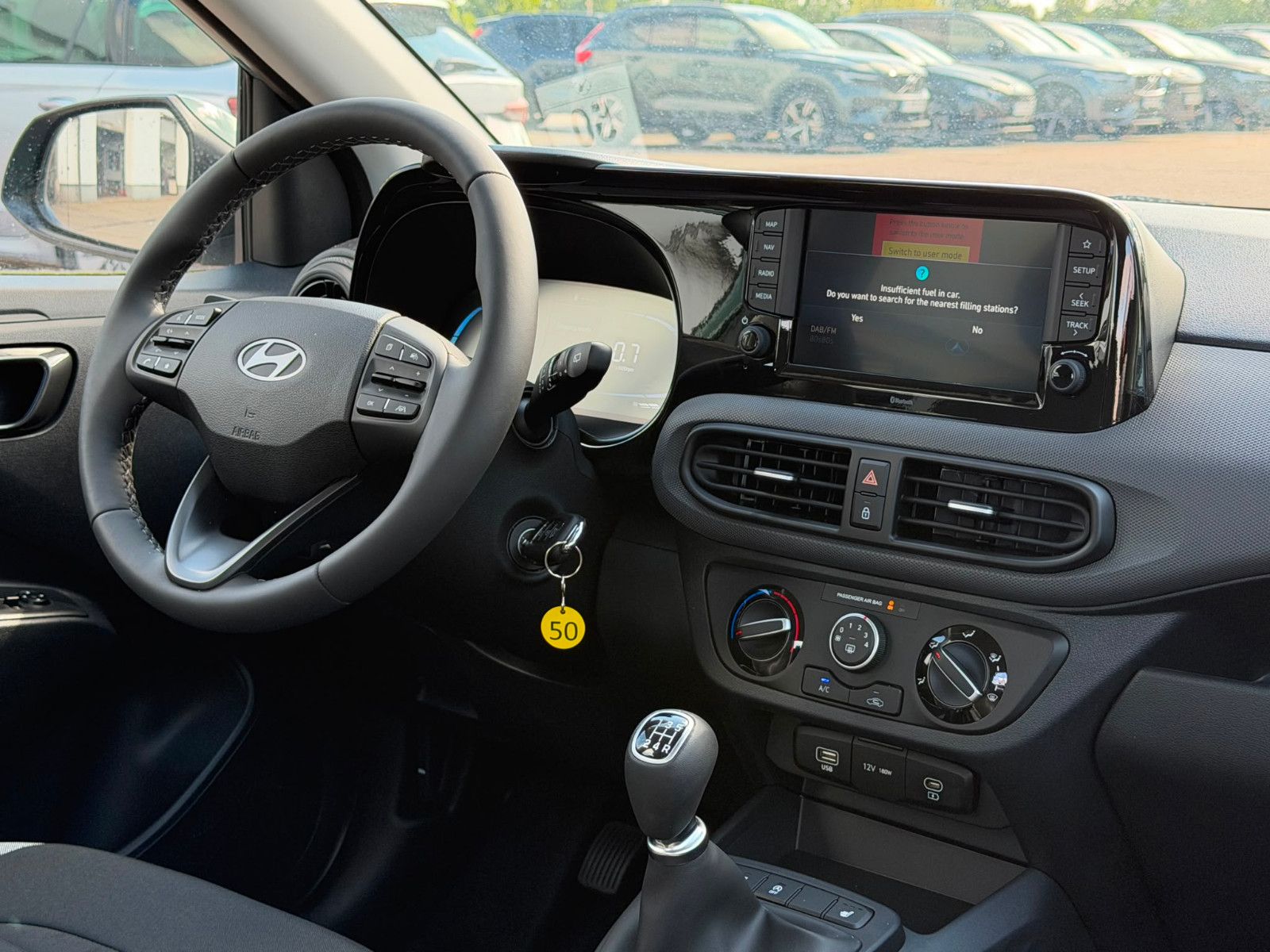 Fahrzeugabbildung Hyundai i10 1.0 Trend *Klima*Navi*CarPlay*PDC*RFKamera*
