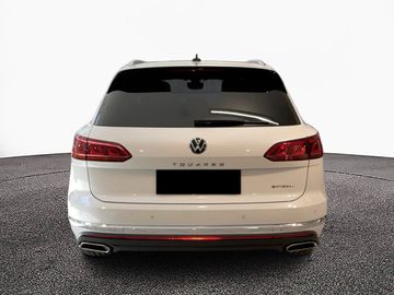 Volkswagen Touareg - 3