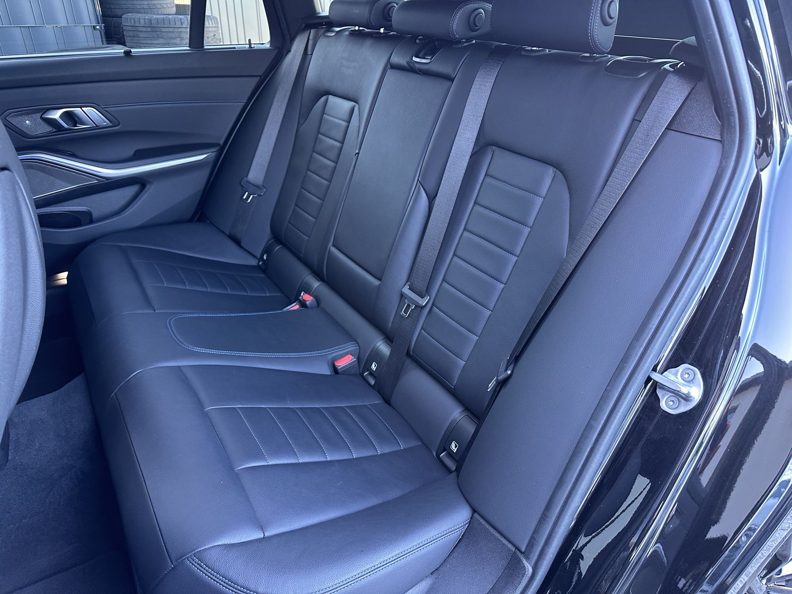 Fahrzeugabbildung BMW M340d Touring xDrive NAV+LASER+AHK+ACC+HEADUP+PP