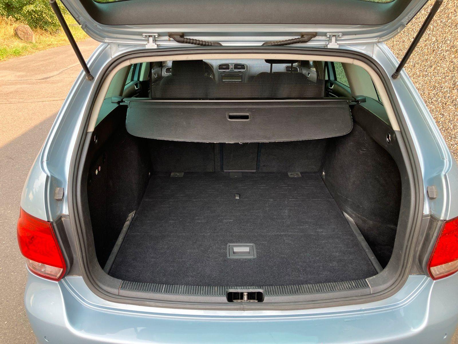 Volkswagen Golf 2011 — photo 9