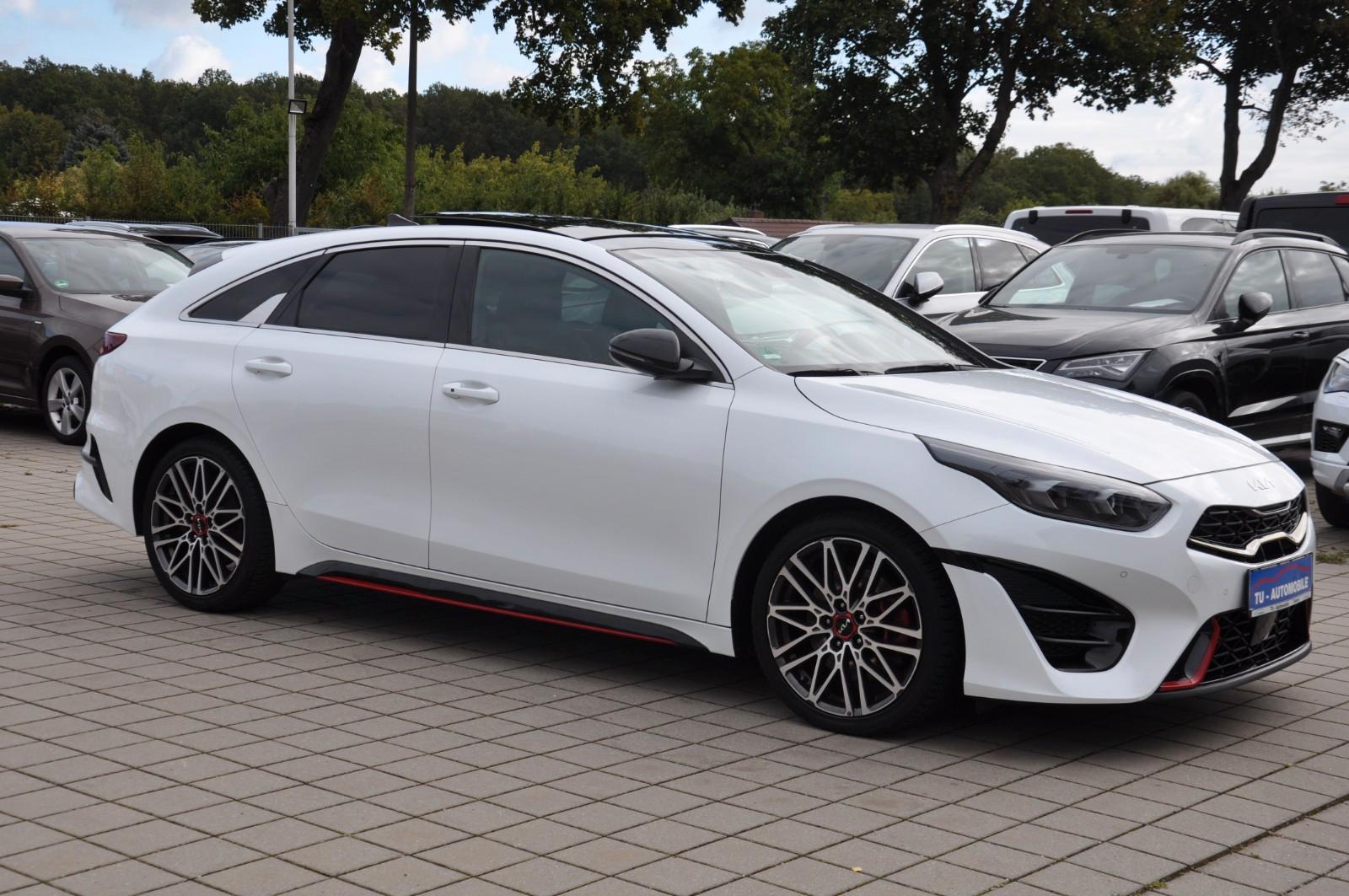 Kia ProCeed GT 1.6 T-GDI ACC-LED-PANO-MEMORY-RKAM