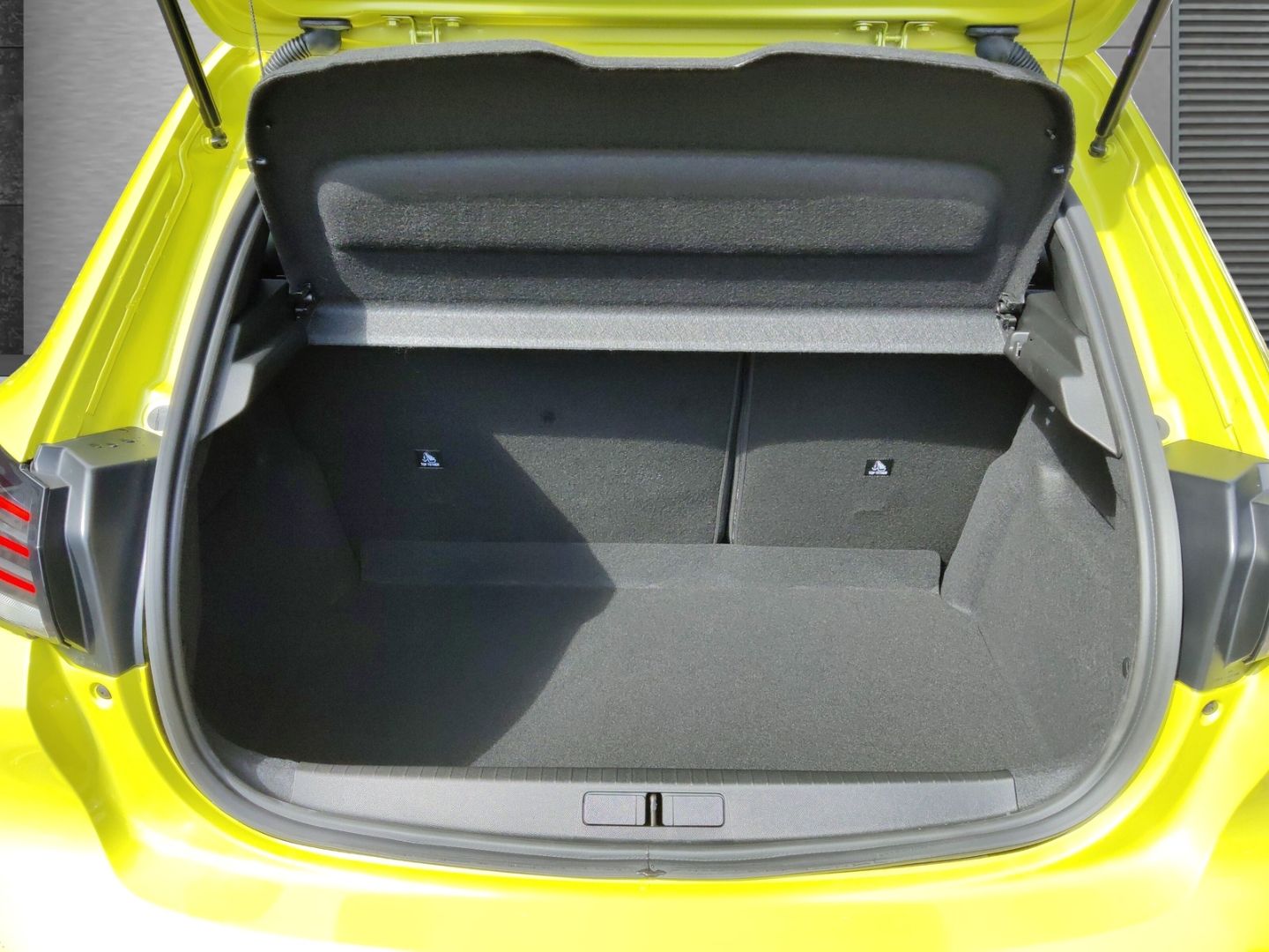 Peugeot 208 - Bild 5