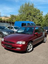 Ford Escort 1.4 16V - Ford Escort in Stuttgart