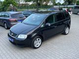 Volkswagen Touran Basis 1.6 - Klima - 7 Sitzer - AHK - Volkswagen Touran aus 2003