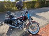 Harley-Davidson FLSTCI Softail Heritage Classic - MOTORRAD AUS DEM JAHR 2002