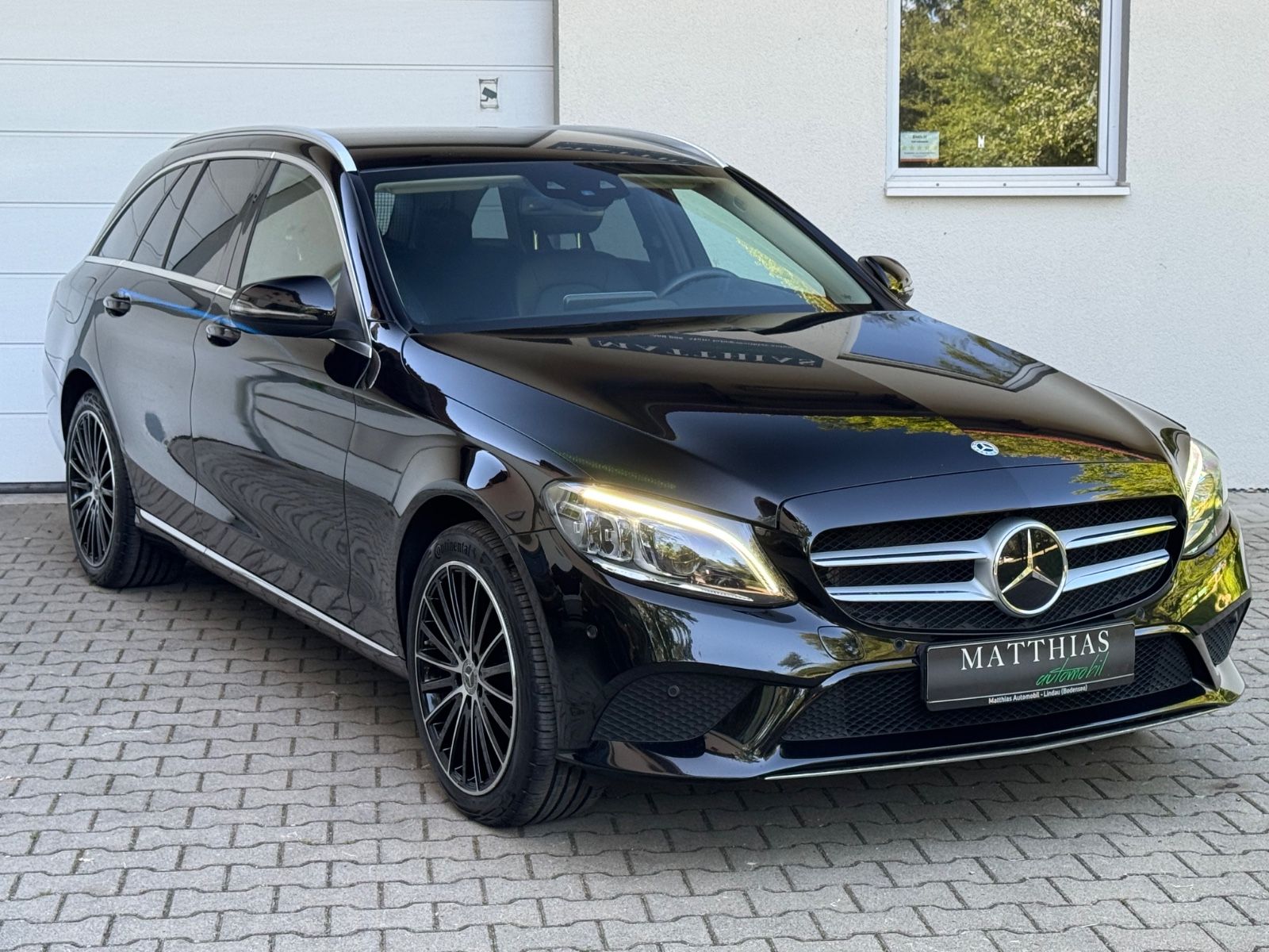 Mercedes-Benz C 220 d T 4Matic Avantgarde 194PS/MultiBeam/Navi foto 2