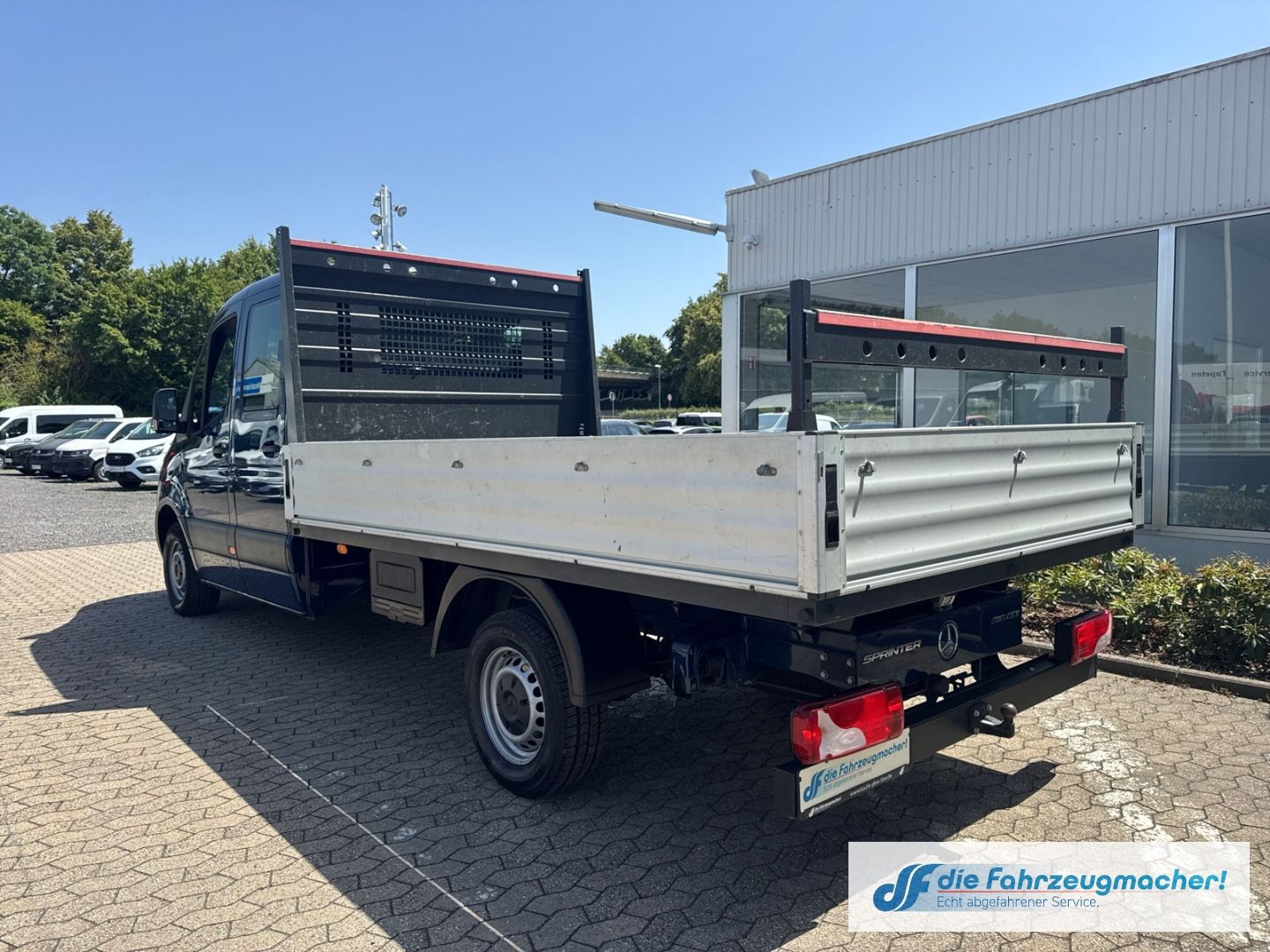 Fahrzeugabbildung Mercedes-Benz Sprinter Pritsche DoKa 316 CDi L3 AHK 3,5t Kamer