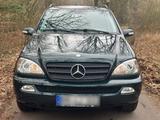 Mercedes-Benz Mercedes- Benz Ml270 CDI - Mercedes-Benz ML 270 mit Diesel-Antrieb