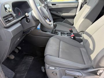 Volkswagen Caddy - 12