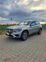Mercedes-Benz GLC 250 4MATIC Autom. - AHK  2,2 t - Mercedes-Benz GLC 250 in Magdeburg