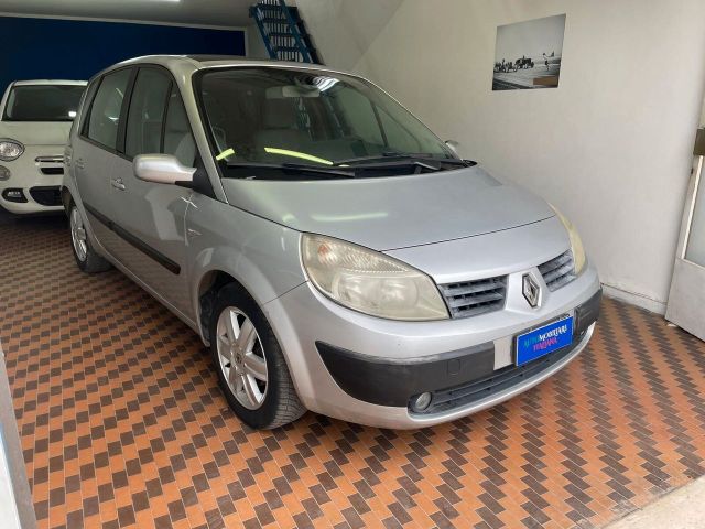 Renault Scenic Grand Scénic 1.5 dCi/105CV