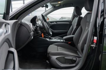 Fahrzeugabbildung Audi A3 Sportback 40 TFSI quattro |S-TRONIC|LED|AHK