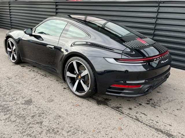 Porsche 911- 992 -CARRERA 4-CHRONO-ABGAS-1670 KM-NP: 156