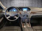 Mercedes-Benz E 220 E 220 CDI BlueEfficiency AHK - Mercedes-Benz E 220: Cdi Blueefficiency