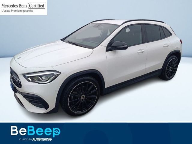 Mercedes-Benz GLA 200 D PREMIUM AUTO