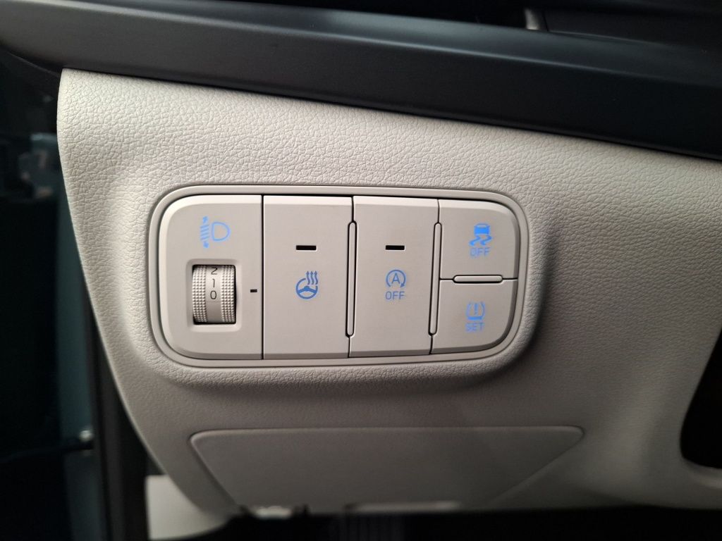 Fahrzeugabbildung Hyundai i20 FL (MY25) 1.0 T-GDI (100 PS) 7-DCT 2WD Prime