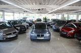 BMW 316 Touring 316i *Scheckheft* *PDC* *KlimaAuto* - BMW 316 in Duisburg