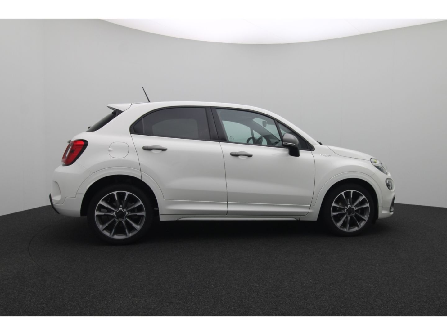 Fahrzeugabbildung Fiat 500X Sport Einparkhilfe ACC Kamera SHZ Totwinkel