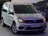 Volkswagen Caddy Maxi-DSG-Behindertengerecht - Volkswagen Caddy: Automatik, Maxi