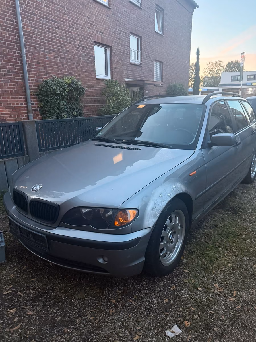 BMW 318