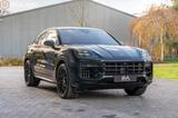 Porsche Cayenne Coupe GTS BLACK EDITION FULL - Porsche Cayenne aus 2025