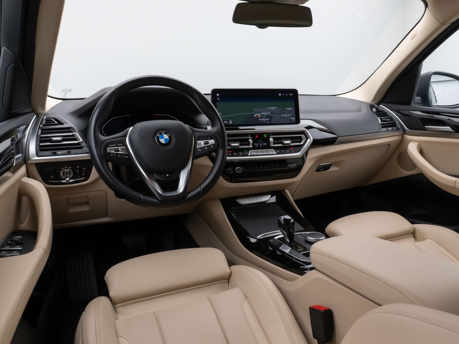 Fahrzeugabbildung BMW X3 xD20d  Kamera DAB HiFi Lnkrhzg Komfort Sport