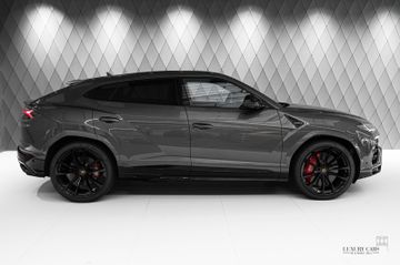 Urus 2022 GREY/RED B&O PANO 23"